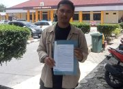 Manifesto Pemuda Layangkan Aduan Dugaan Bea Cukai Tidak Gercep Atas Beredar Bebas Rokok Tanpa Pita Cukai    