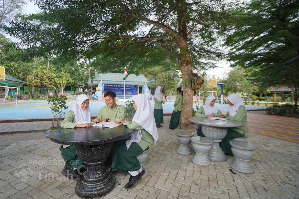 Dari Pemali untuk Masa Depan: Kelas Beasiswa PT TIMAH Terus Cetak Generasi Berprestasi