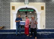 Dari Karpet Rusak hingga Lantai Teras, PT TIMAH Ringankan Beban Masjid Nurul Fatah