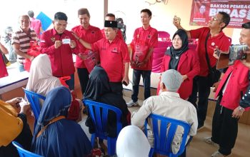 Dari Beras hingga Operasi Katarak Gratis, Rudi Center dan PDI Perjuangan Kab. Bangka Perluas Aksi Sosial untuk Rakyat